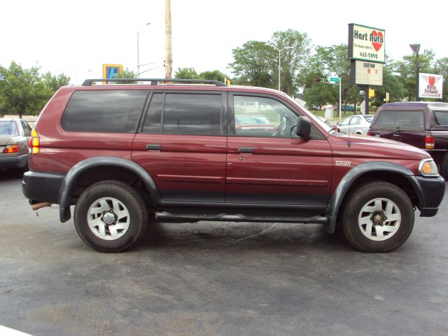 2002 Mitsubishi Montero Sport Reg Cab 159.5 WB C5B