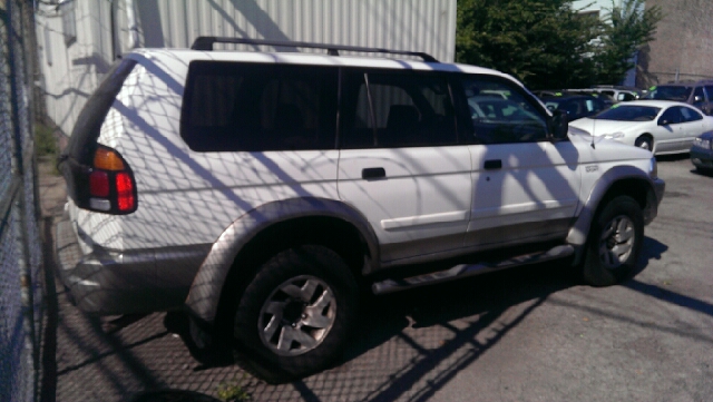 2002 Mitsubishi Montero Sport Reg Cab 159.5 WB C5B