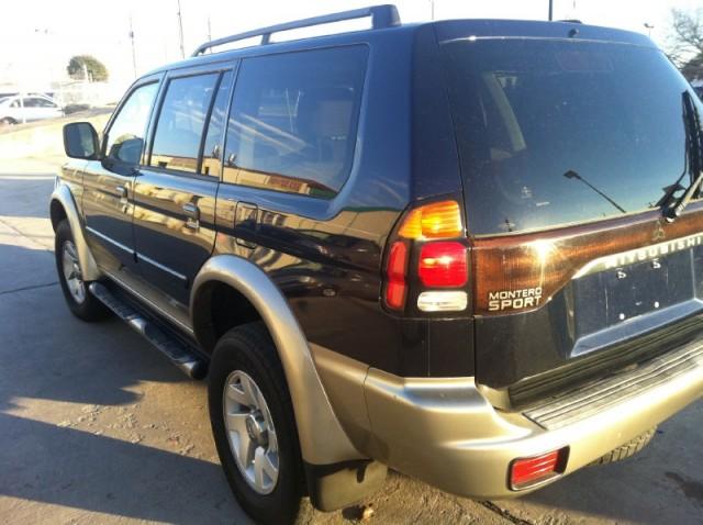 2002 Mitsubishi Montero Sport XLS