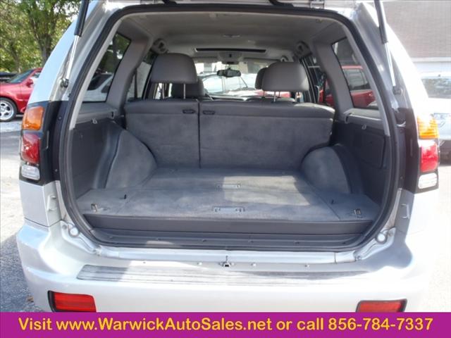 2003 Mitsubishi Montero Sport SLT 25