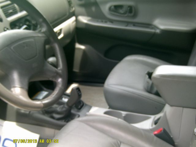 2003 Mitsubishi Montero Sport Reg Cab 159.5 WB C5B