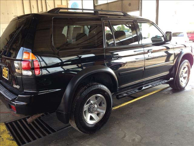 2003 Mitsubishi Montero Sport 3.2