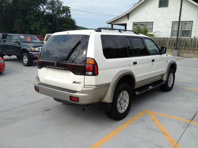 2003 Mitsubishi Montero Sport Reg Cab 159.5 WB C5B