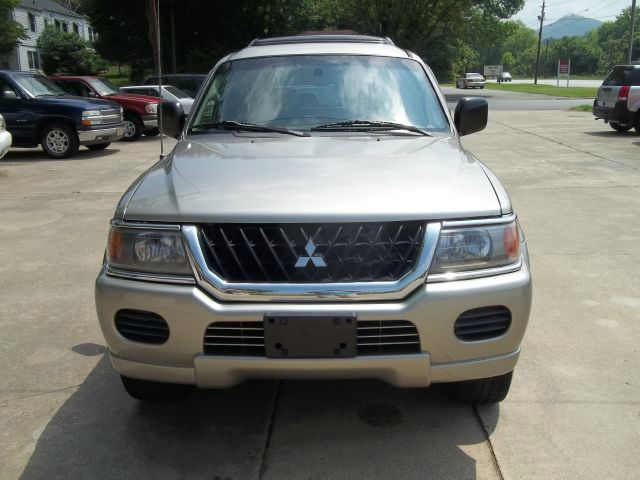 2003 Mitsubishi Montero Sport Reg Cab 159.5 WB C5B