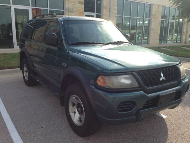 2003 Mitsubishi Montero Sport 3.0cl W/leath