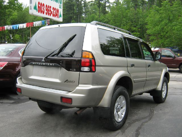 2003 Mitsubishi Montero Sport Reg Cab 159.5 WB C5B