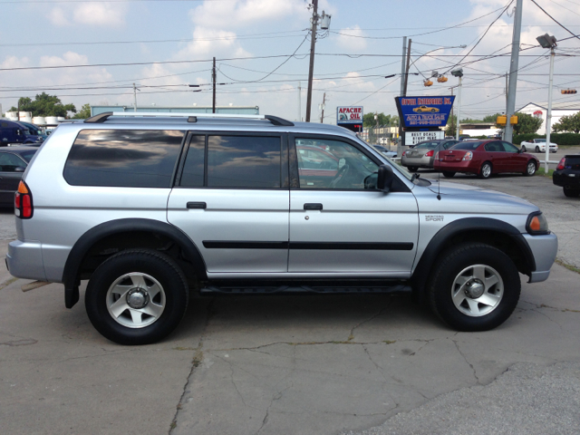 2004 Mitsubishi Montero Sport 3.0cl W/leath