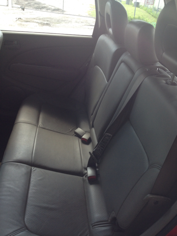 2003 Mitsubishi Outlander Reg Cab 159.5 WB C5B