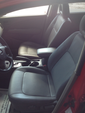 2003 Mitsubishi Outlander Reg Cab 159.5 WB C5B