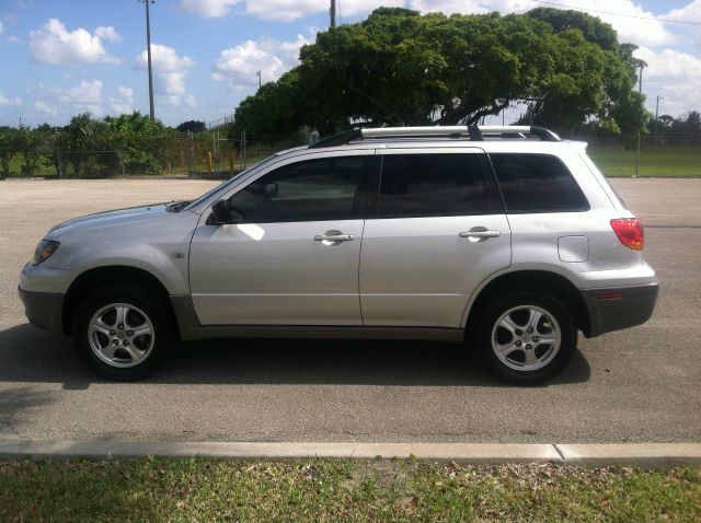 2003 Mitsubishi Outlander 3.0cl W/leath