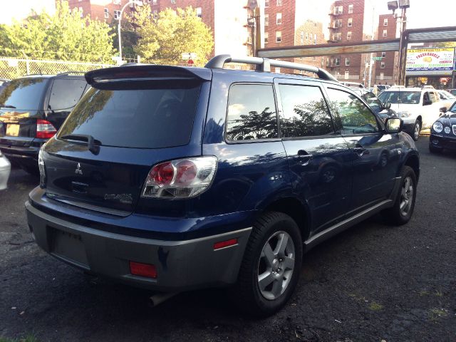 2003 Mitsubishi Outlander LT EXT 15