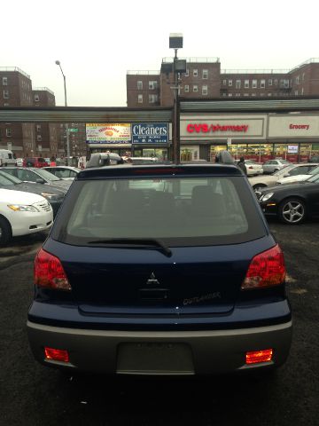2003 Mitsubishi Outlander 3.0cl W/leath