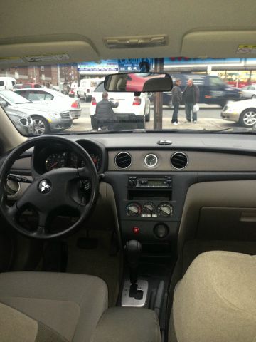 2003 Mitsubishi Outlander 3.0cl W/leath