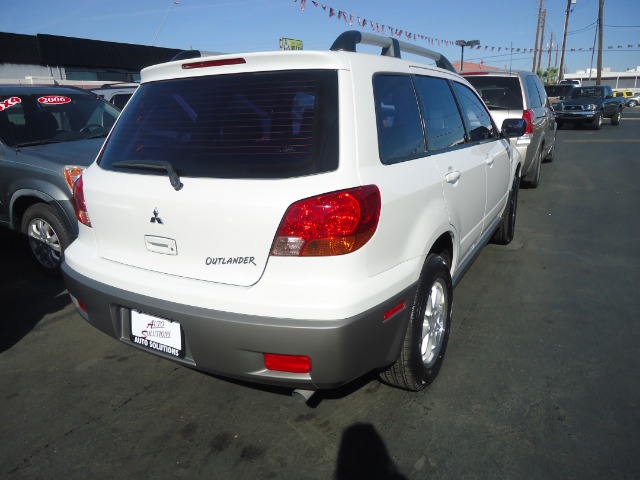 2003 Mitsubishi Outlander 3.0cl W/leath