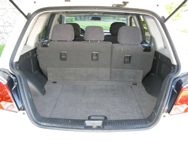 2003 Mitsubishi Outlander 1.8T Quattro Sedan 4D