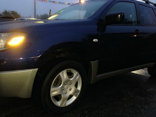 2003 Mitsubishi Outlander 3.0cl W/leath