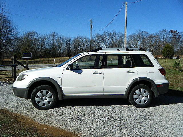 2003 Mitsubishi Outlander Unknown