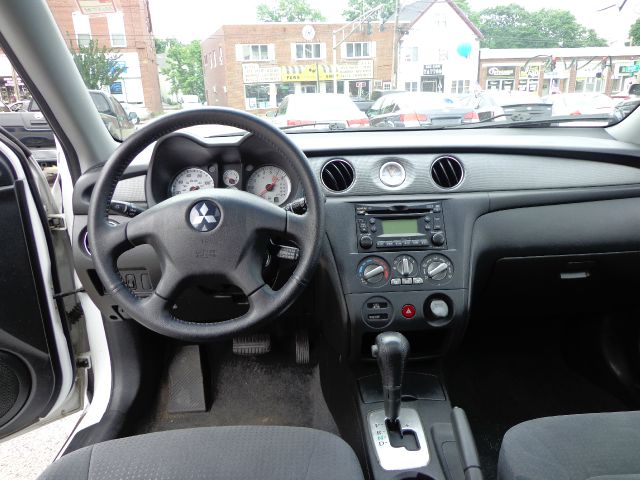 2005 Mitsubishi Outlander LT EXT 15