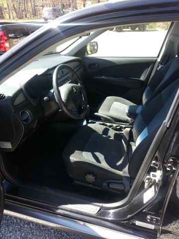 2005 Mitsubishi Outlander 1.8T Quattro Sedan 4D