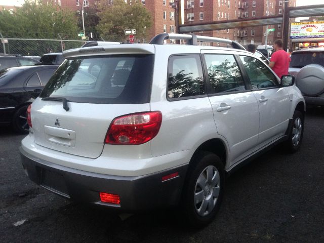 2006 Mitsubishi Outlander 3.2