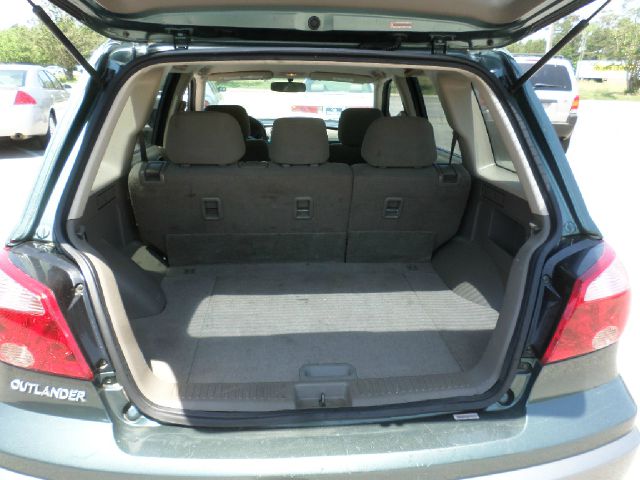2006 Mitsubishi Outlander Touring W/nav.sys