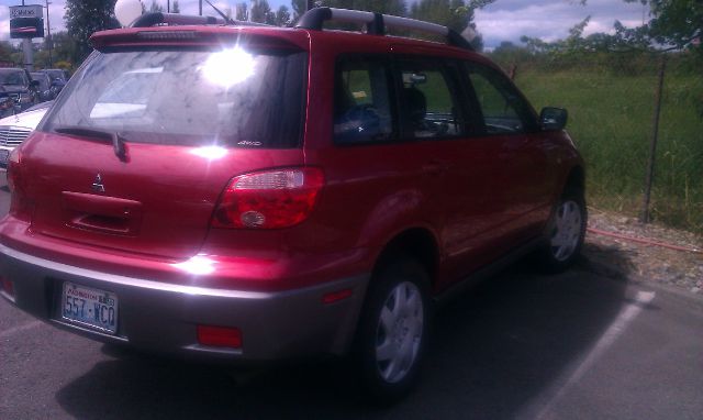 2006 Mitsubishi Outlander 1.8T Quattro Sedan 4D