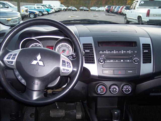 2007 Mitsubishi Outlander Touring W/nav.sys