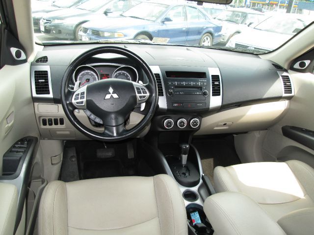 2007 Mitsubishi Outlander Reg Cab 159.5 WB C5B