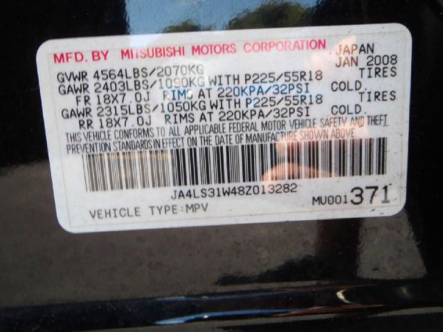2008 Mitsubishi Outlander Megacab SLT, Hemi, Nerf Bars