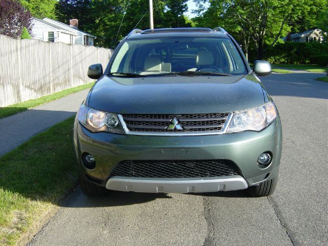 2008 Mitsubishi Outlander LE AWD SUV