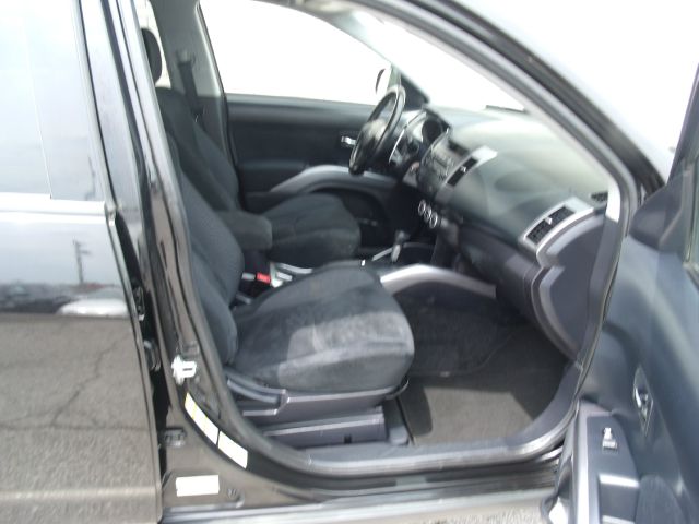 2008 Mitsubishi Outlander Reg Cab 159.5 WB C5B