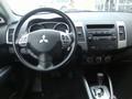 2009 Mitsubishi Outlander SE