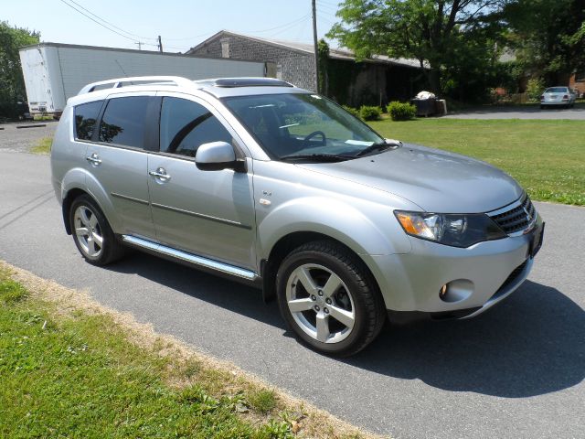 2009 Mitsubishi Outlander Reg Cab 159.5 WB C5B