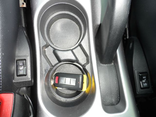 2009 Mitsubishi Outlander Reg Cab 159.5 WB C5B