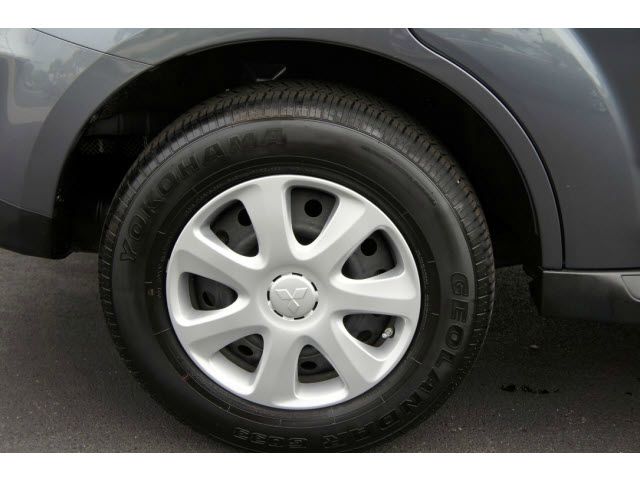 2012 Mitsubishi Outlander Megacab SLT, Hemi, Nerf Bars