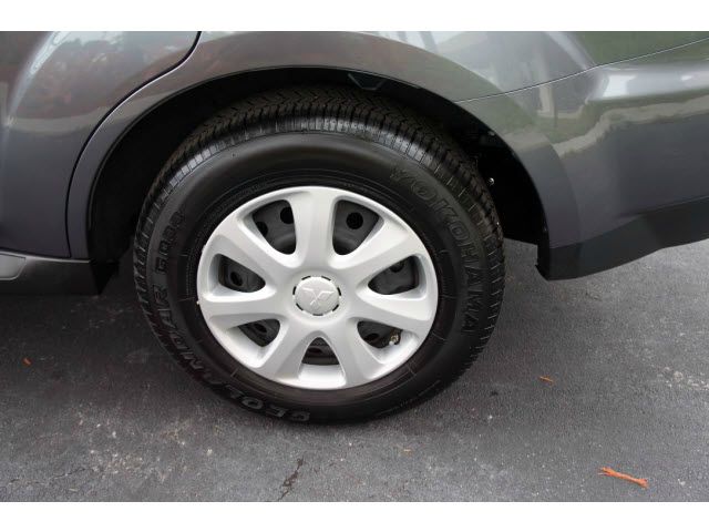 2012 Mitsubishi Outlander Megacab SLT, Hemi, Nerf Bars