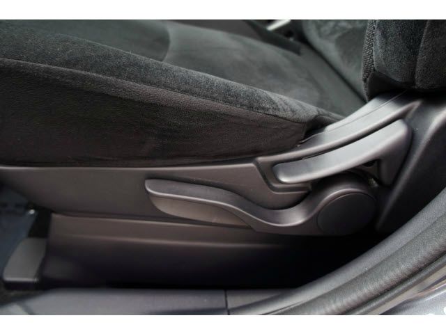 2012 Mitsubishi Outlander Megacab SLT, Hemi, Nerf Bars