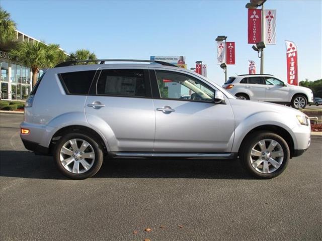 2013 Mitsubishi Outlander 2WD 15