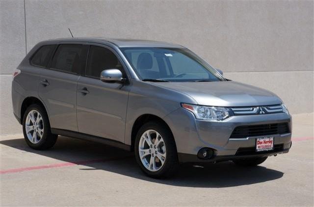 2014 Mitsubishi Outlander 2WD 15