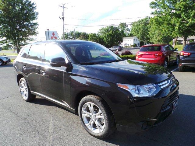 2014 Mitsubishi Outlander SE