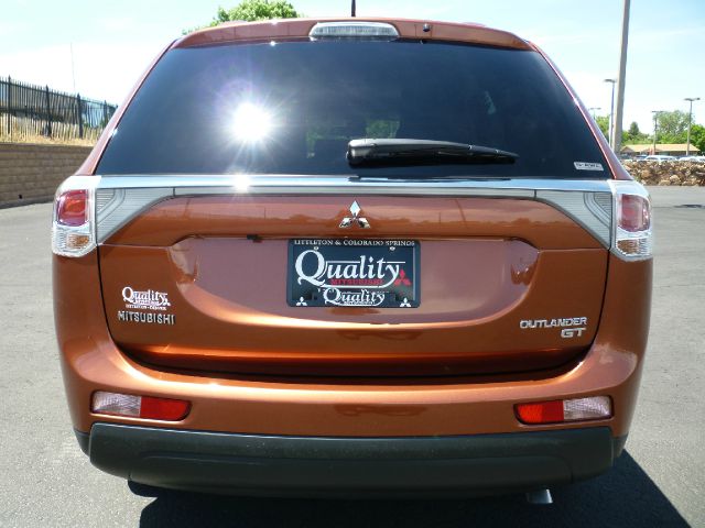 2014 Mitsubishi Outlander Passion