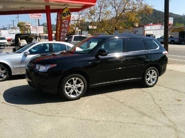 2014 Mitsubishi Outlander 40 Aniversary