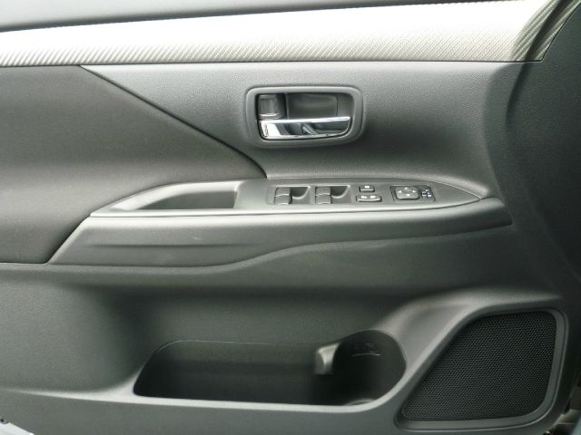 2014 Mitsubishi Outlander Unknown