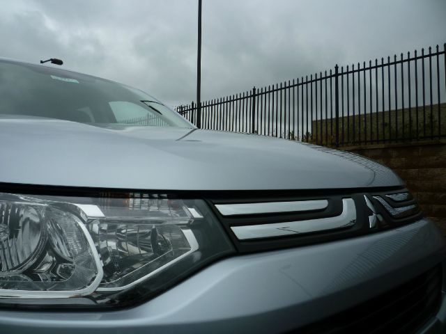 2014 Mitsubishi Outlander Unknown