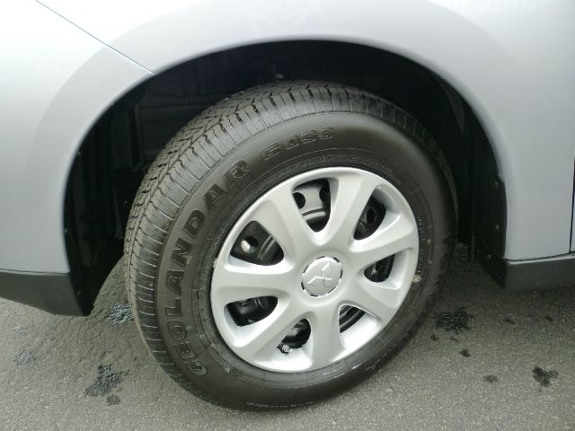 2014 Mitsubishi Outlander Unknown