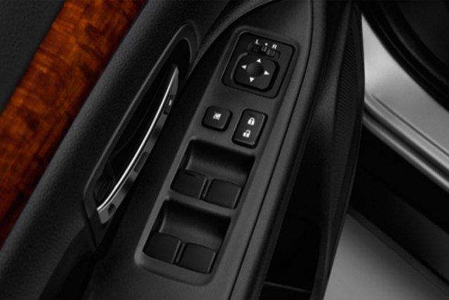 2014 Mitsubishi Outlander SE