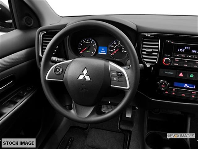2014 Mitsubishi Outlander LW2