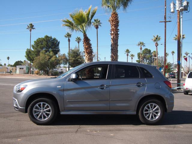 2011 Mitsubishi Outlander Sport LW2