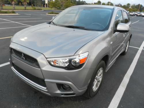 2011 Mitsubishi Outlander Sport Megacab SLT, Hemi, Nerf Bars