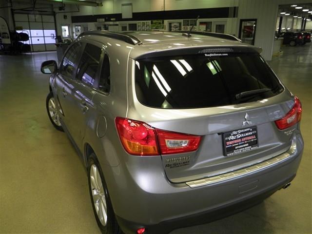 2014 Mitsubishi Outlander Sport 2002 Ford EDGE